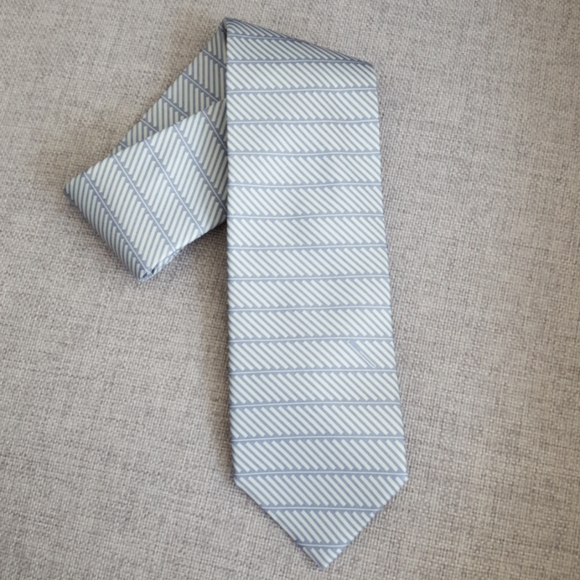 Vintage Gucci Silk Tie - Picture 1 of 7